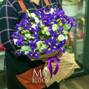 Букет из ирисов и эустом в Красноармейске