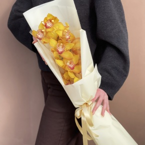 Букет из желтой орхидеи в Красноармейске