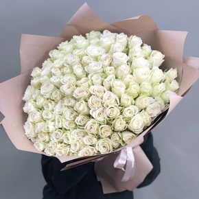 Букет 101 белая роза кения (50 см) в Красноармейске