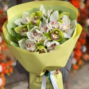 Букет "Бруклин" из орхидей и альстромерий в Красноармейске