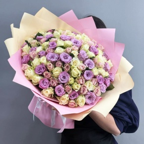 Букет из 101 розы пастельный микс и роз Меритим (40 см) в Красноармейске