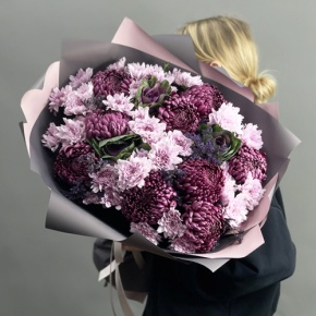 Букет "Виолетта" из хризантем Бигоуди, лимониума, брассики и кустовых хризантем в Красноармейске