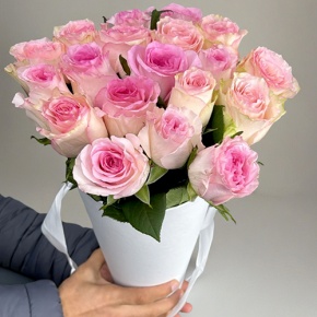 Букет из 21 розы Кения в конусе в Красноармейске