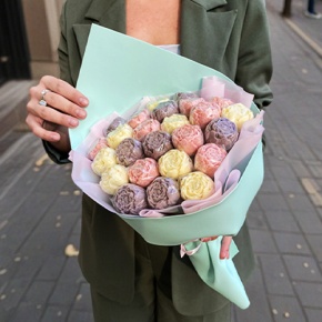 Букет 25 шоколадных пионов в Красноармейске