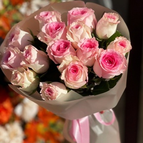 Букет из 15 розовых роз Кения (40 см) в Красноармейске