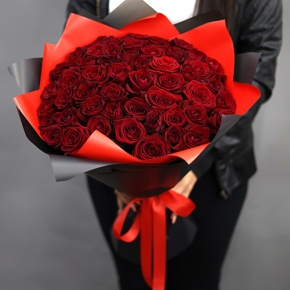 Букет из 51 красной розы (50 см) в Красноармейске