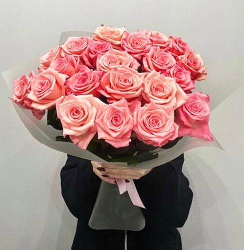 Букет из 21 розовой розы (50 см) в Красноармейске