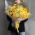 Букет "Санни" из ранункулюсов, ароматной сирени и пионовидных кустовых роз в Красноармейске