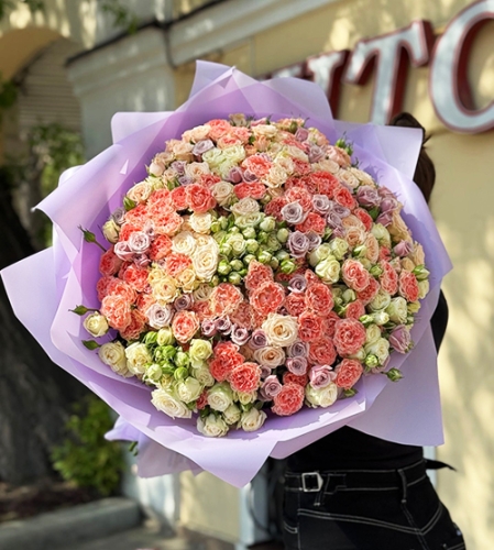 Букет из 101 кустовой розы микс в Красноармейске